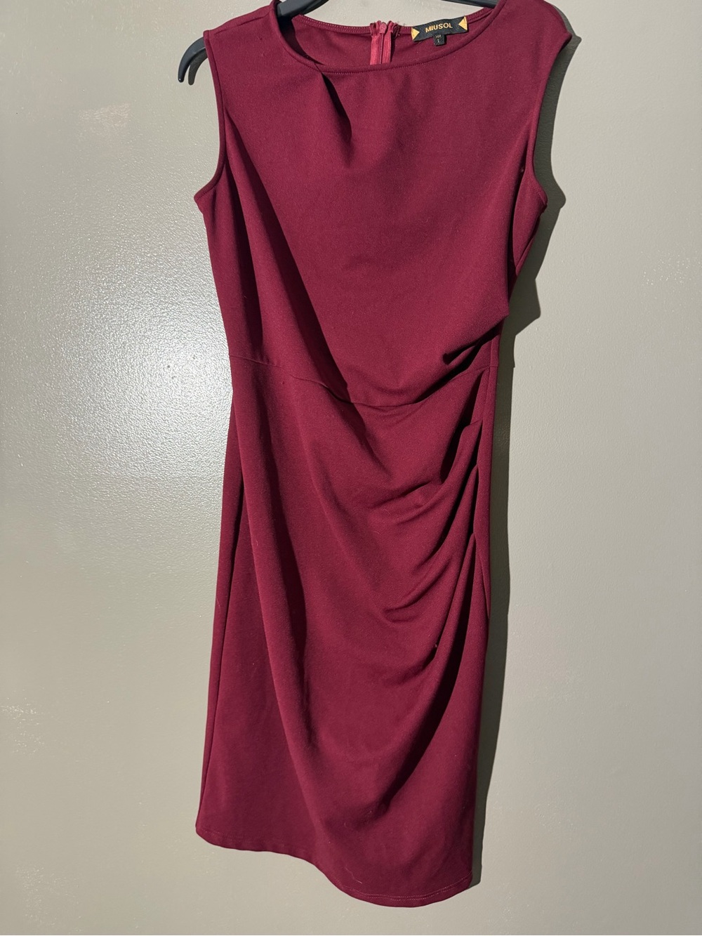 Miusol Sleeveless Midi Dress in Wine